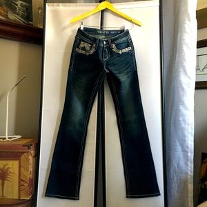 Grace in LA boot cut jeans. 26 waist/32 inseam. Never worn.